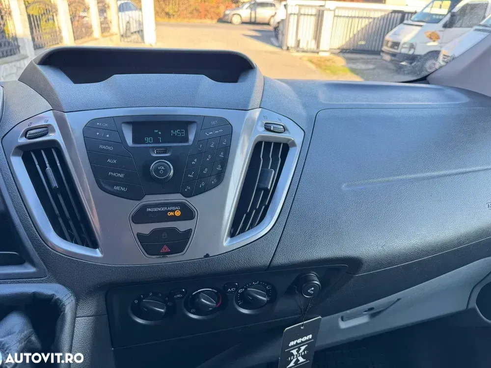 Ford Transit Custom LWB Combi Trend — imagine 6