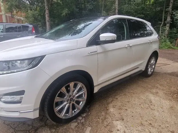 Ford Edge II 2.0 TDCi Powershift Vignale