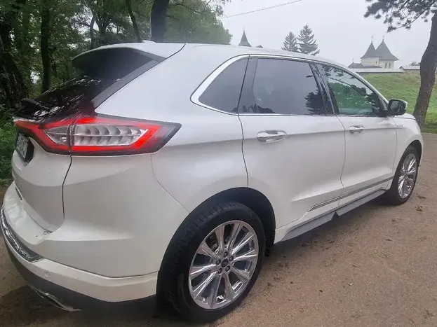 Ford Edge II 2.0 TDCi Powershift Vignale