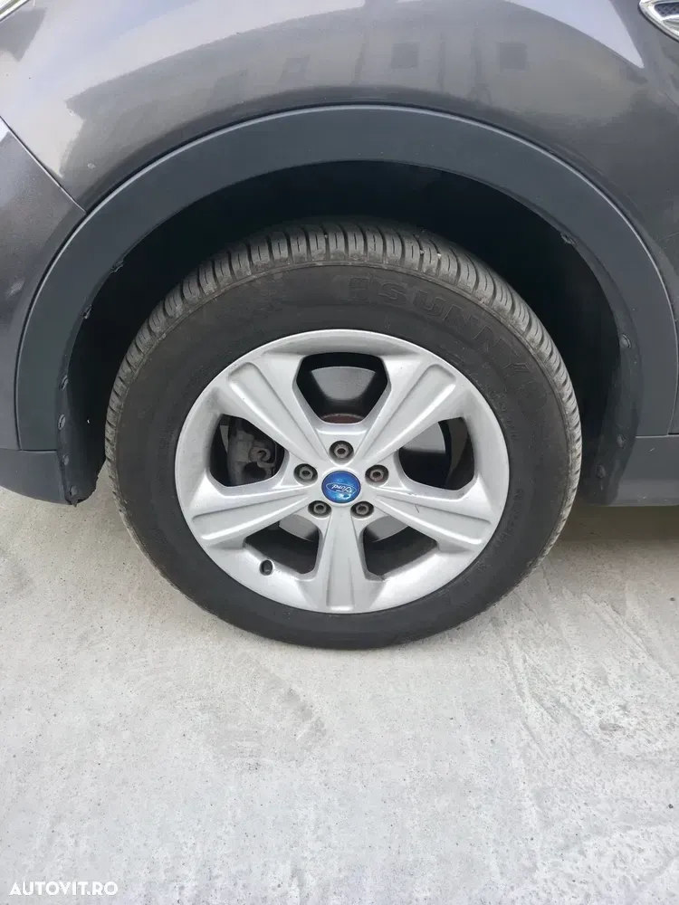 Ford Kuga II 2.0 TDCi 2WD Trend — imagine 6