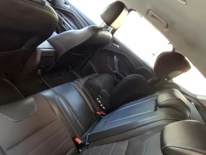 Ford Kuga 2.0 TDCi Powershift 4WD Titanium