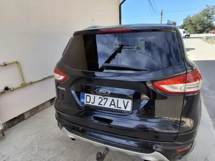 Ford Kuga 2.0 TDCi Powershift 4WD Titanium
