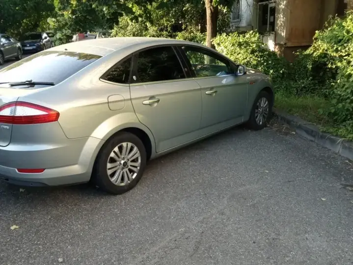 Ford Mondeo III