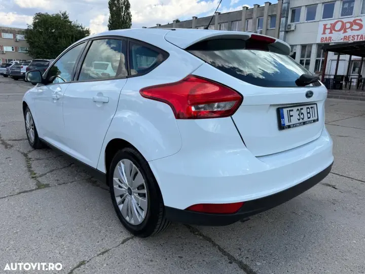 Ford Focus MK3 1.6 TDCI DPF Trend