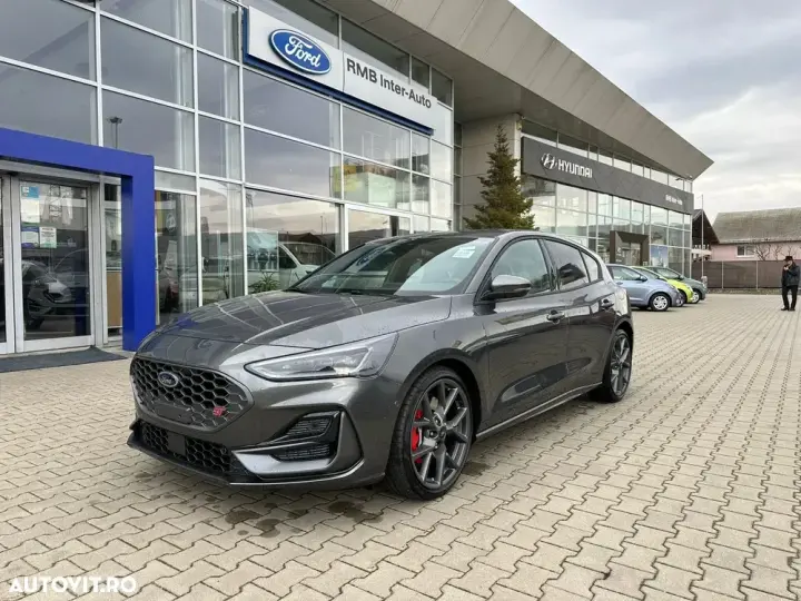 Ford Focus 2.3 Ecoboost 7DCT ST X