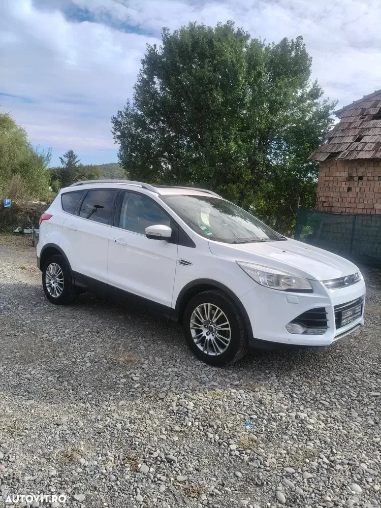 Ford Kuga II 2.0 TDCi 4WD Titanium — imagine 3