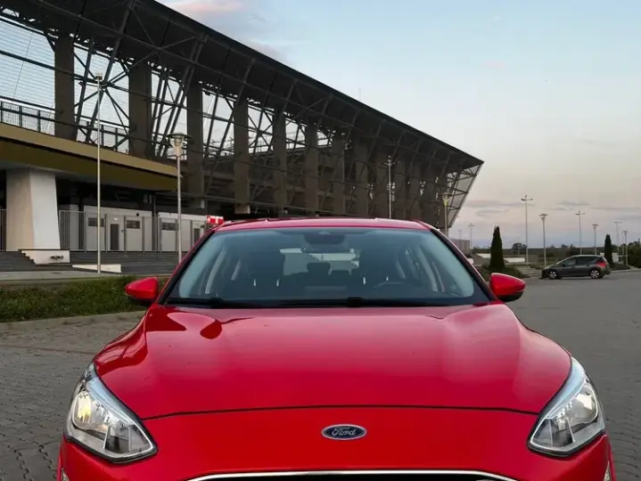 Ford Focus MK4 1.0 EcoBoost Titanium