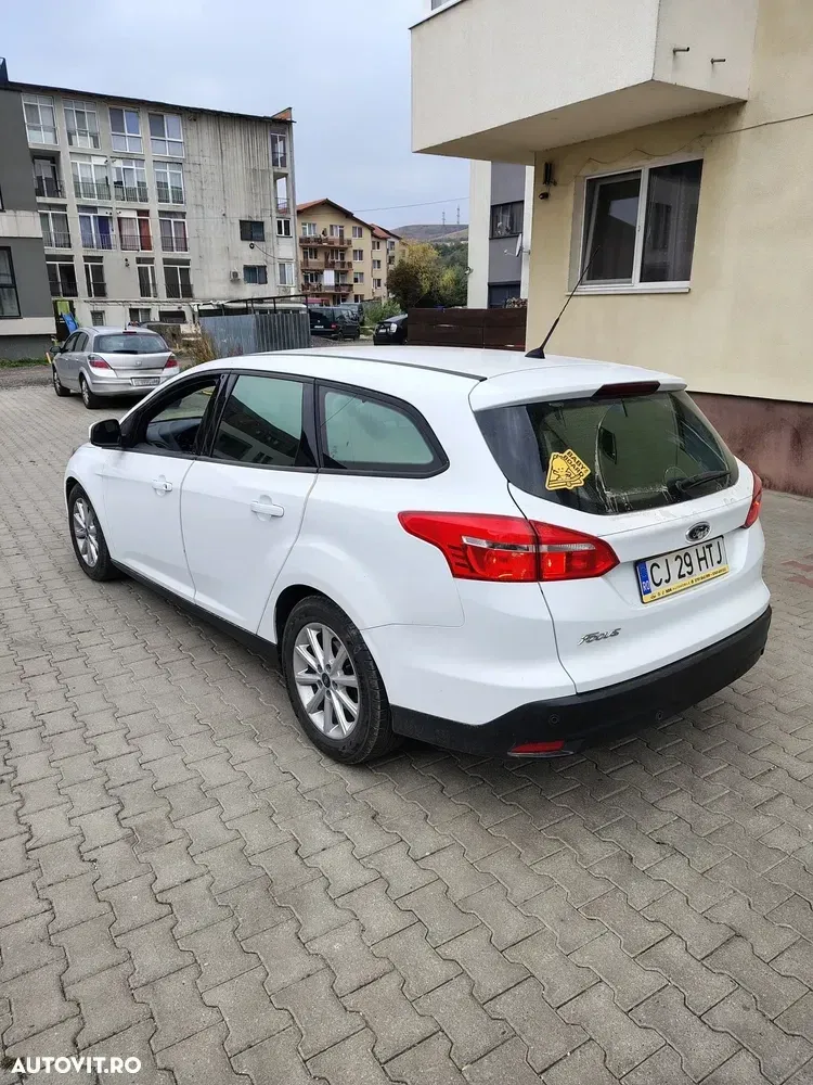 Ford Focus MK3 — imagine 5
