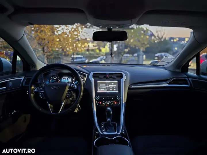 Ford Mondeo IV 2.0 TDCI PowerShift Trend