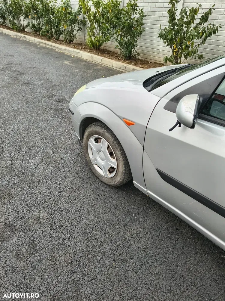 Ford Focus MK1 1.6i 16V — imagine 4