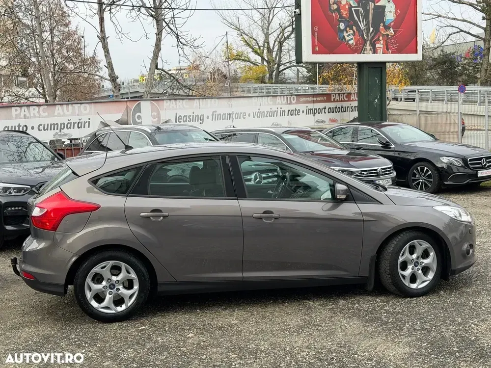 Ford Focus MK3 — imagine 4