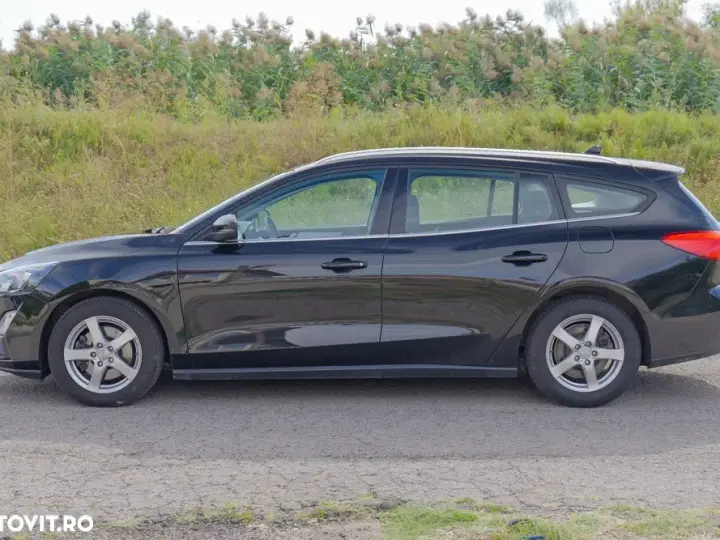 Ford Focus MK4 1.5 EcoBlue Titanium