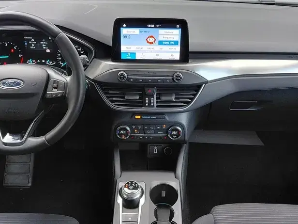 Ford Focus MK4 1.5 EcoBlue Titanium Business