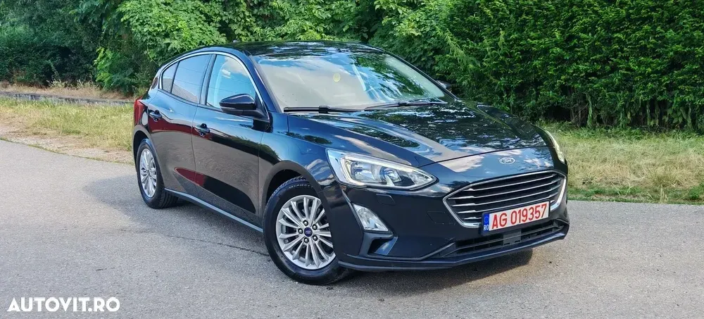 Ford Focus MK4 1.5 EcoBlue Titanium Business — imagine 2