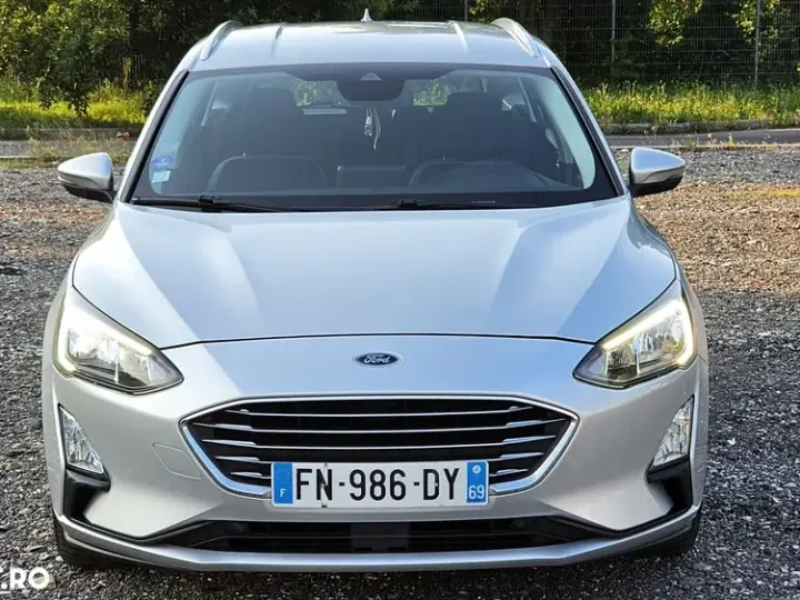 Ford Focus MK4 1.0 EcoBoost Titanium