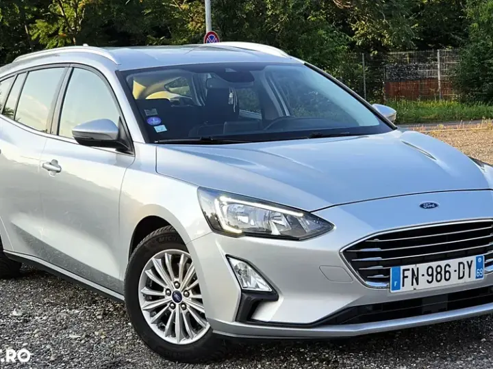 Ford Focus MK4 1.0 EcoBoost Titanium