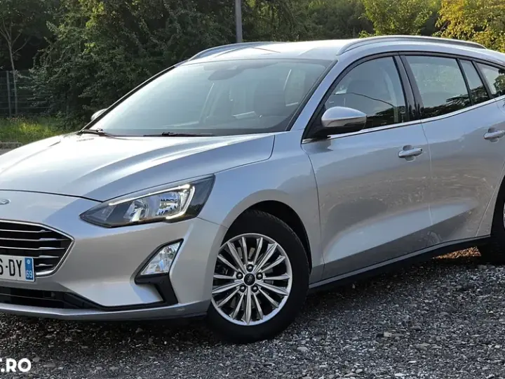 Ford Focus MK4 1.0 EcoBoost Titanium