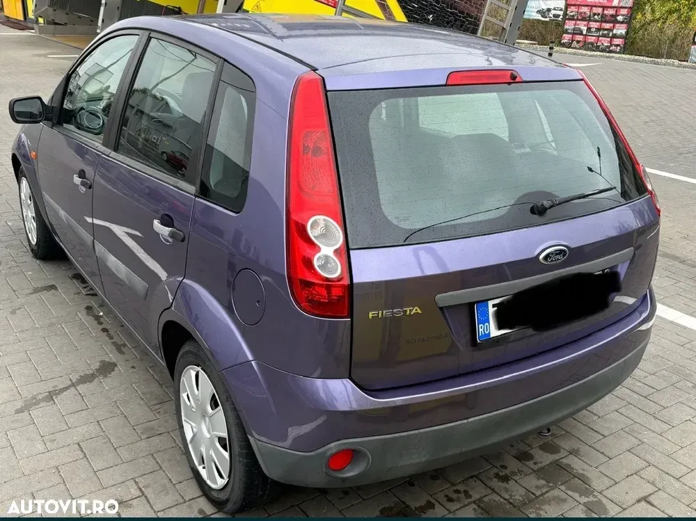 Ford Fiesta VI 1.3i Ambiente — imagine 3