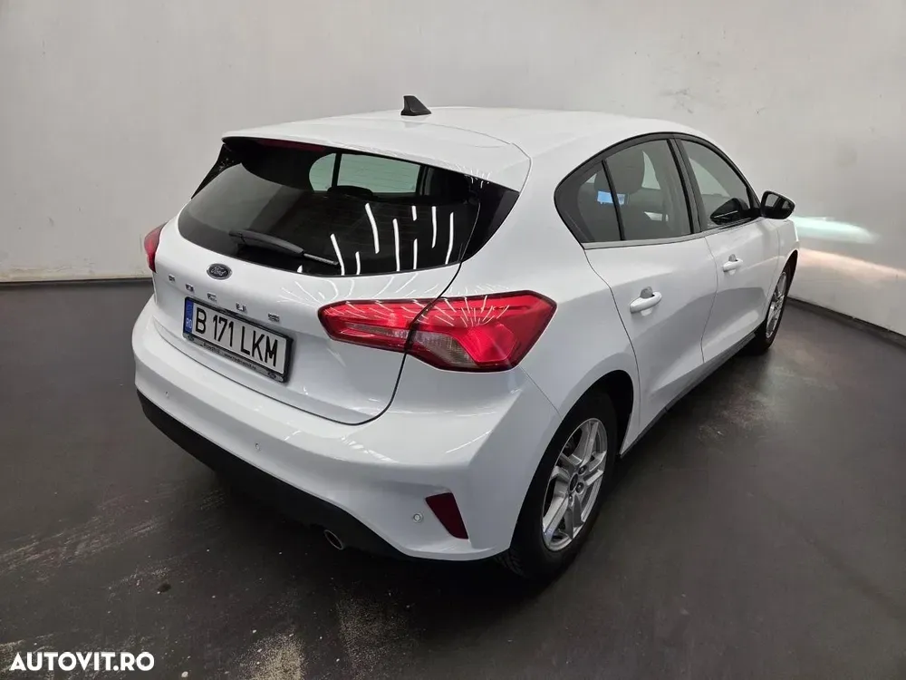 Ford Focus MK4 1.0 EcoBoost Connected — imagine 6