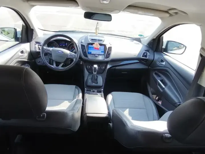 Ford Kuga II 2.0 TDCi 4x4 Aut. Titanium