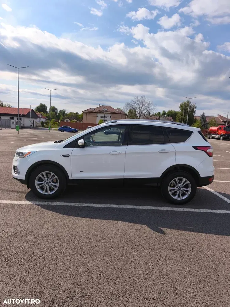 Ford Kuga II 2.0 TDCi 4x4 Aut. Titanium — imagine 2