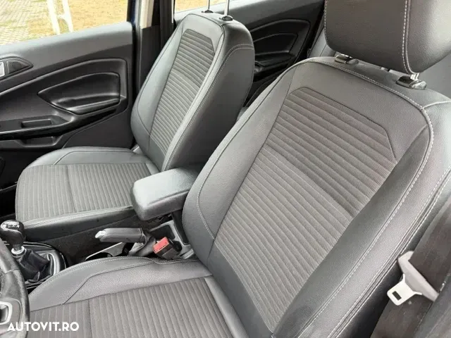Ford EcoSport 1.0 EcoBoost Titanium — imagine 5