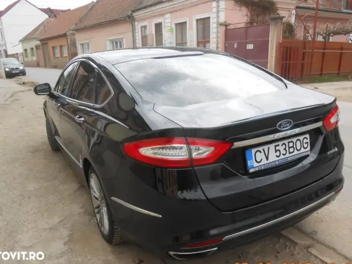 Ford Mondeo IV 2.0 HEV Vignale