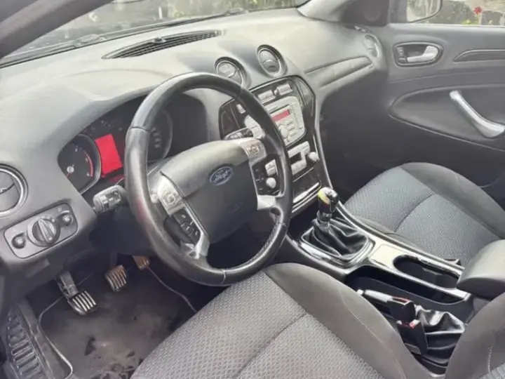 Ford Mondeo III 2.0 TDCI Ghia