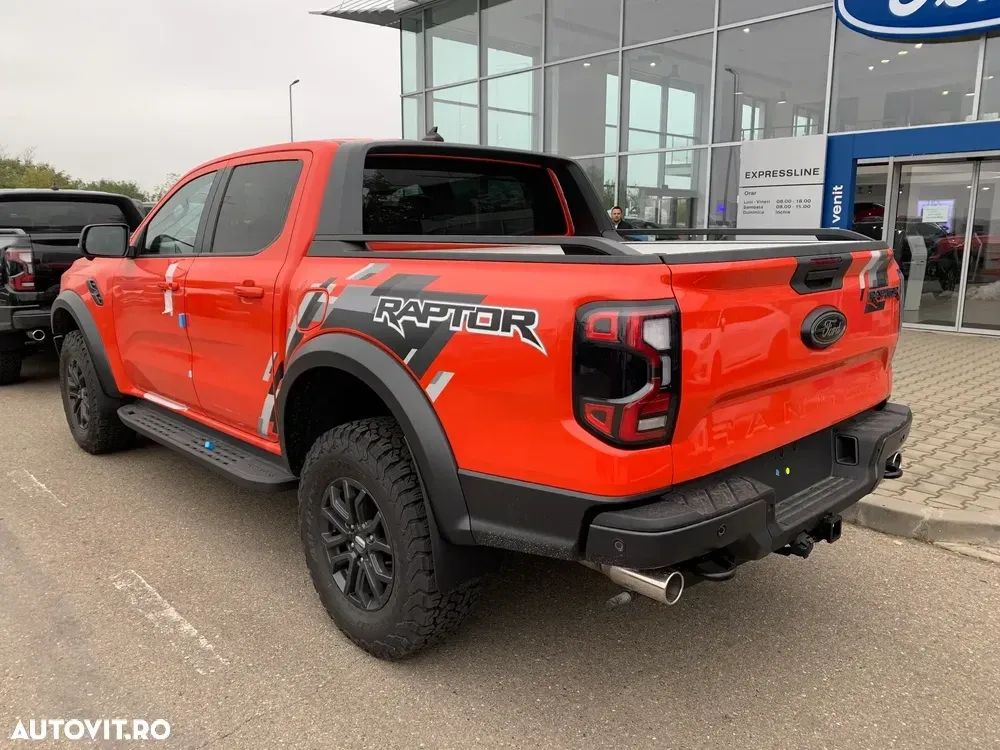 Ford Raptor — imagine 6