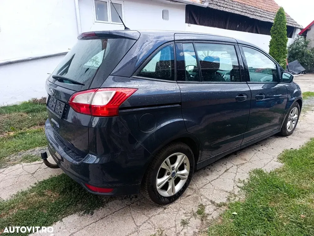 Ford Grand C-Max 1.6 TDCi Trend — imagine 4