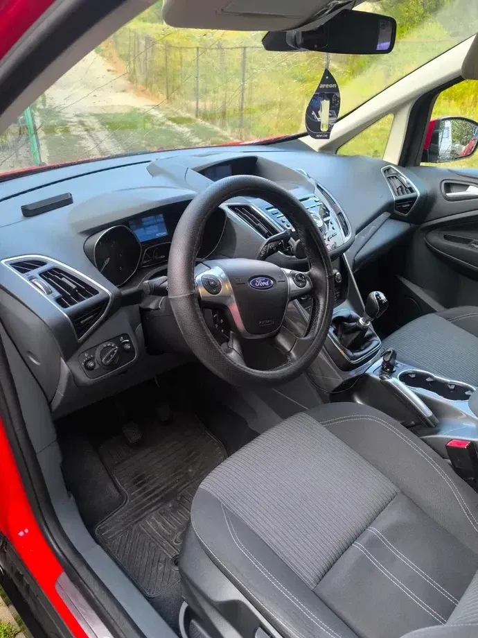 Ford Grand C-Max 2.0 TDCi SYNC Edition — imagine 3