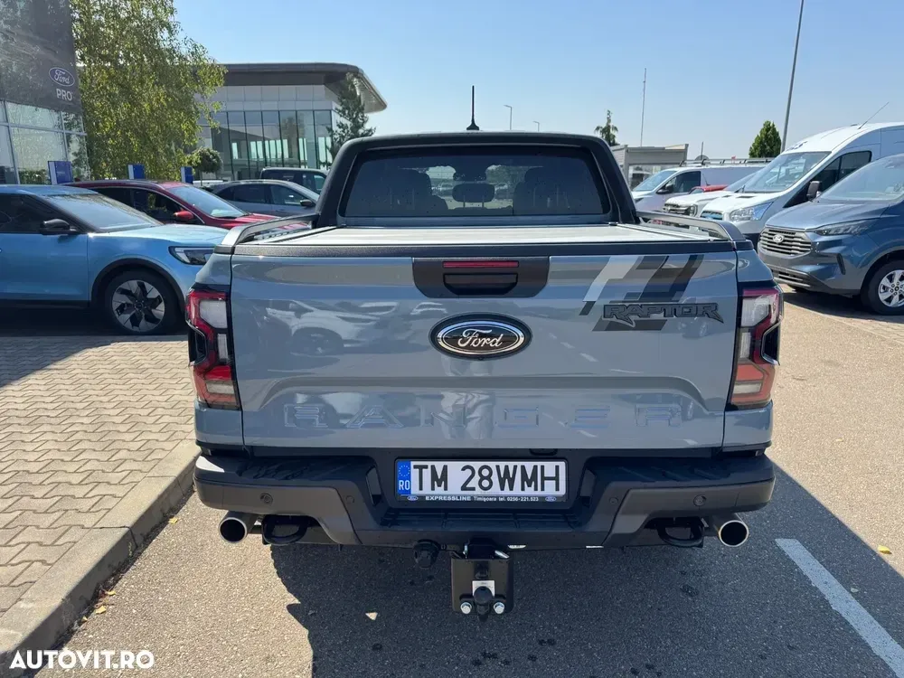 Ford Raptor — imagine 6