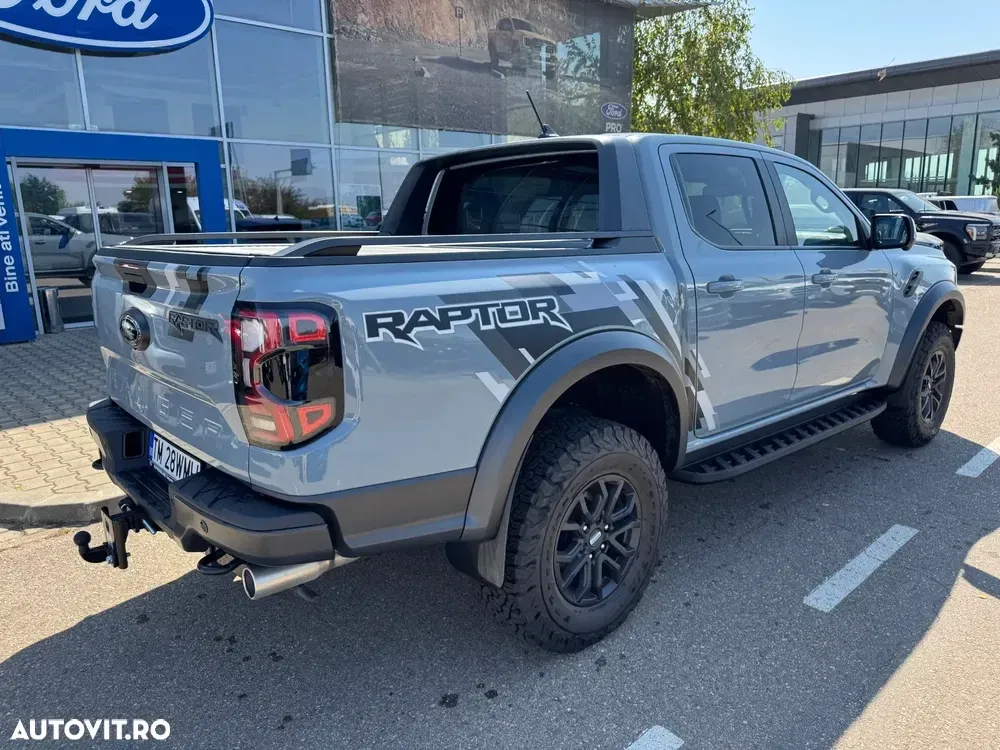Ford Raptor — imagine 5