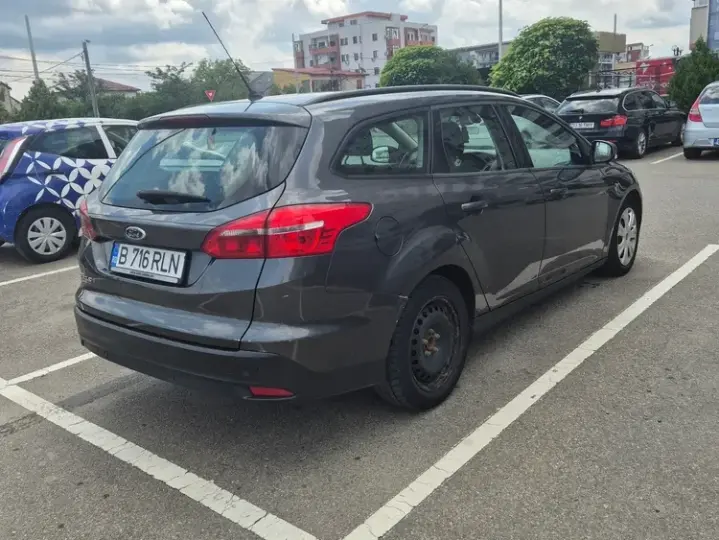 Ford Focus MK3 1.5 TDCi DPF Start-Stopp-System Business