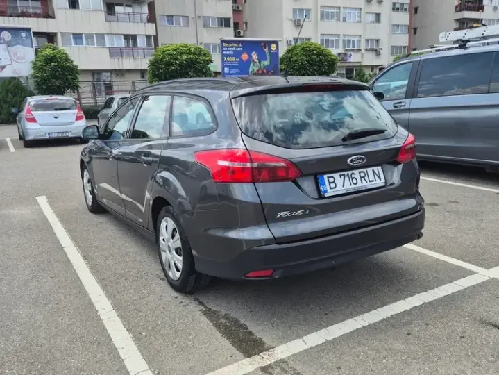 Ford Focus MK3 1.5 TDCi DPF Start-Stopp-System Business
