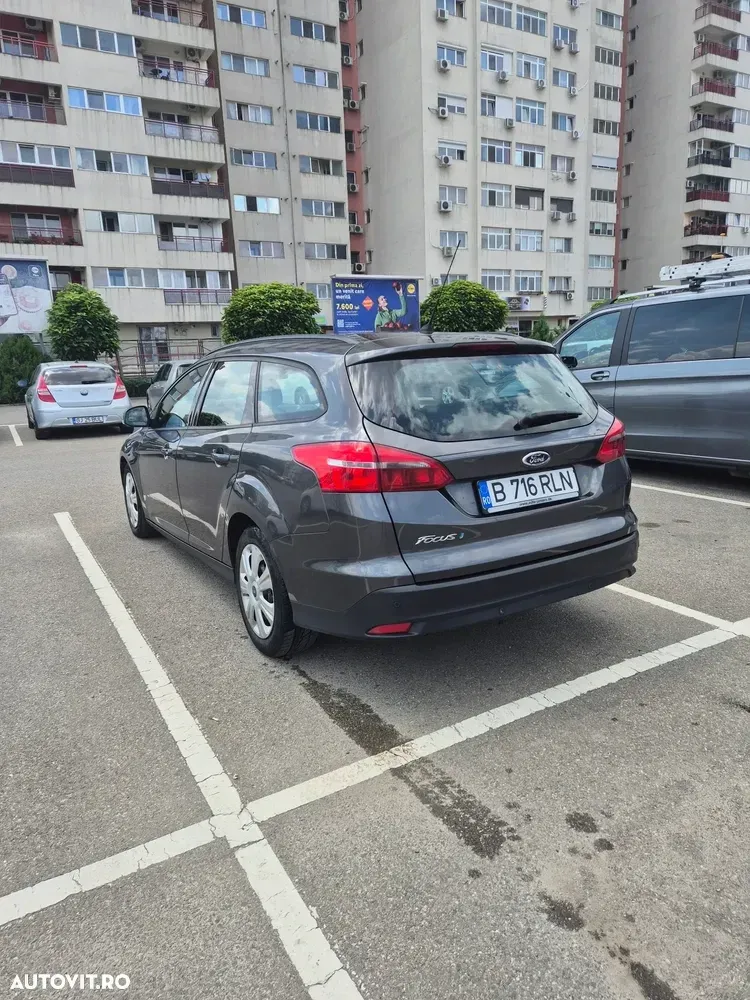 Ford Focus MK3 1.5 TDCi DPF Start-Stopp-System Business — imagine 4