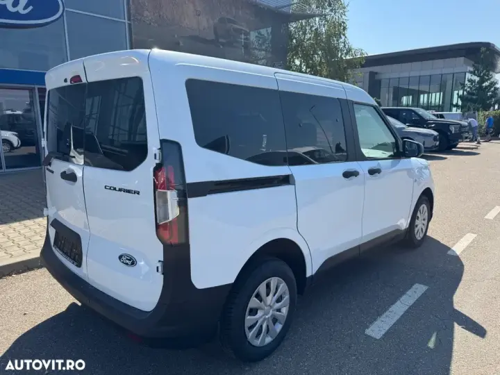 Ford Courier