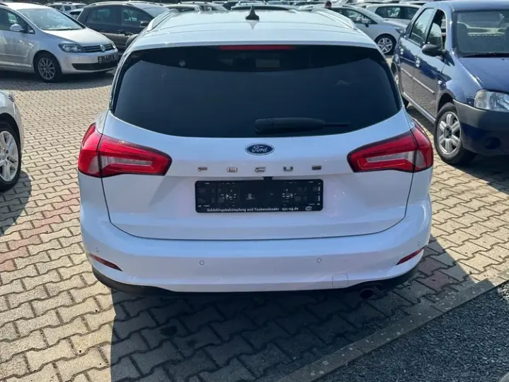 Ford Focus MK4 1.5 EcoBlue Start-Stopp-System COOL&CONNECT