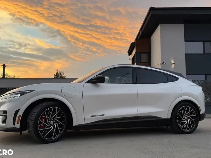 Ford Mustang Mach-E AWD 358 kW 91 kWh GT