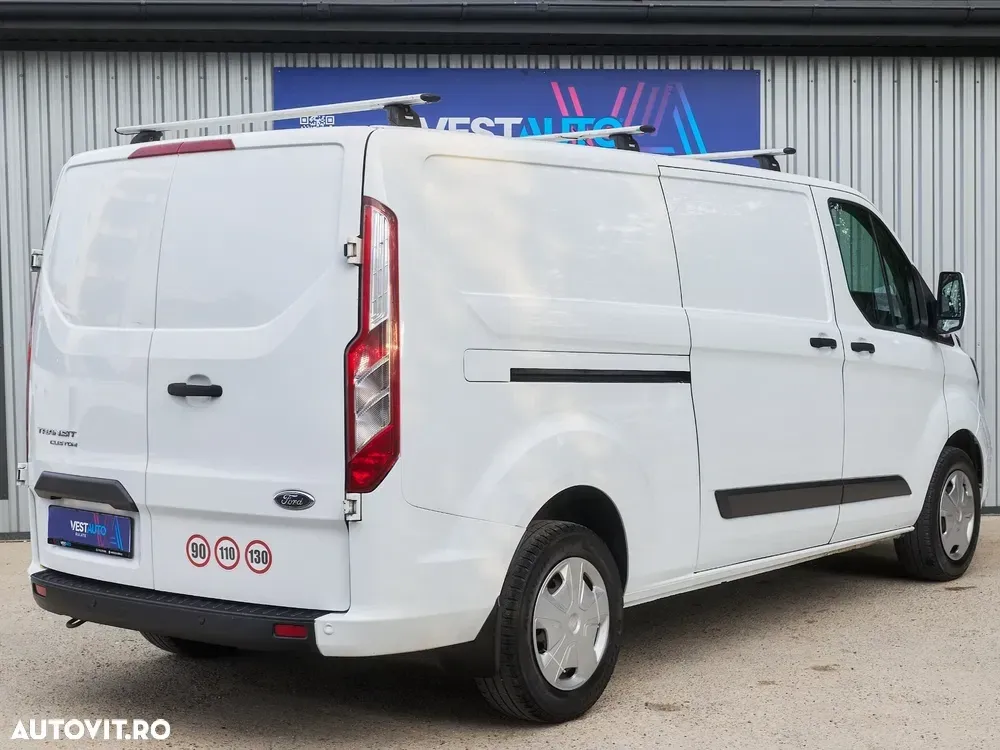 Ford Transit Custom — imagine 4