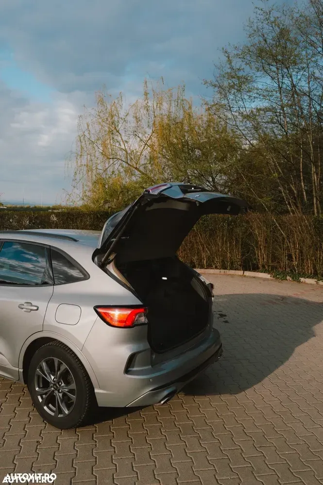 Ford Kuga III 2.0 EcoBlue A8 AWD ST Line X — imagine 5