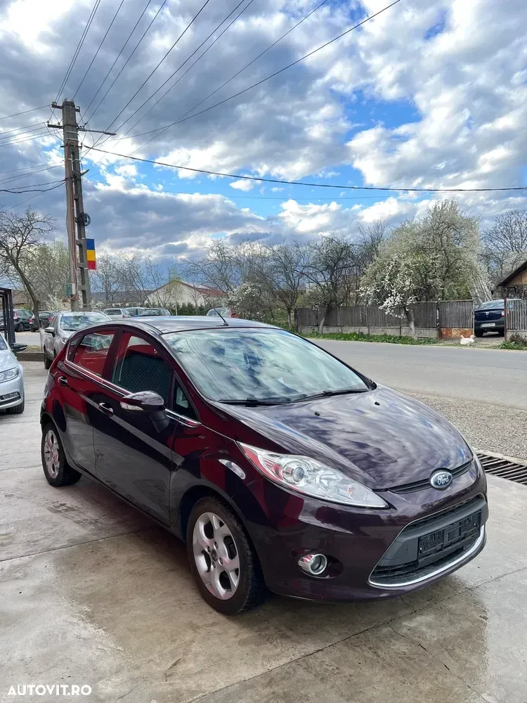 Ford Fiesta VII 1.6 TDCI DPF Titanium — imagine 3