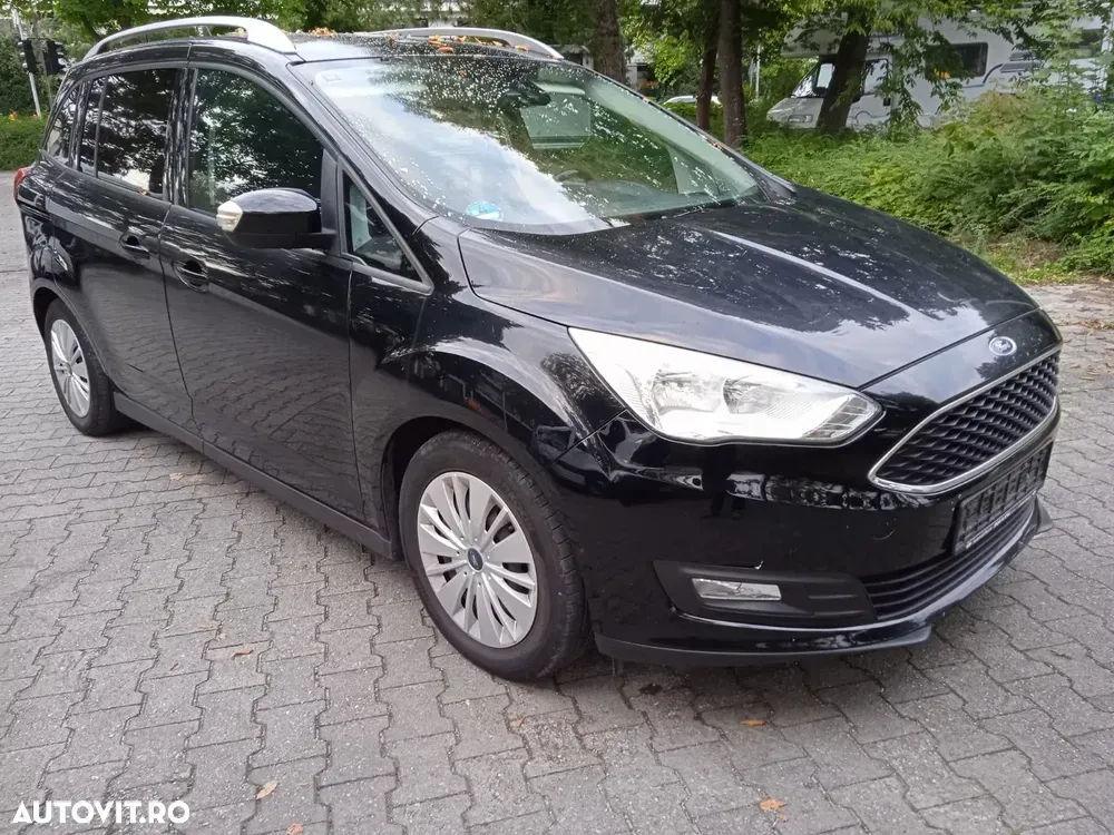 Ford Grand C-Max 1.0 Ecoboost Start Stop Titanium — imagine 4