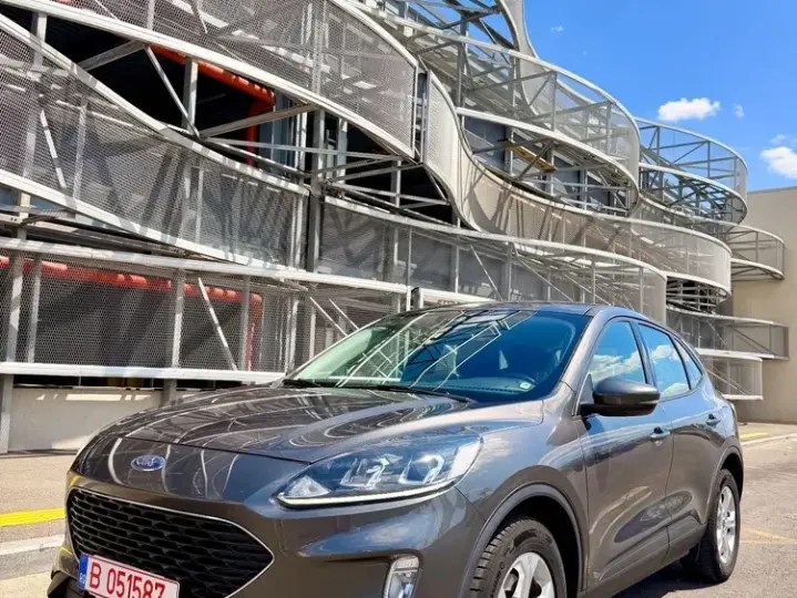 Ford Kuga III 1.5 EcoBlue Aut. COOL&CONNECT