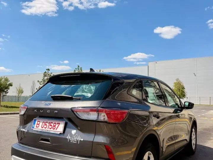Ford Kuga III 1.5 EcoBlue Aut. COOL&CONNECT