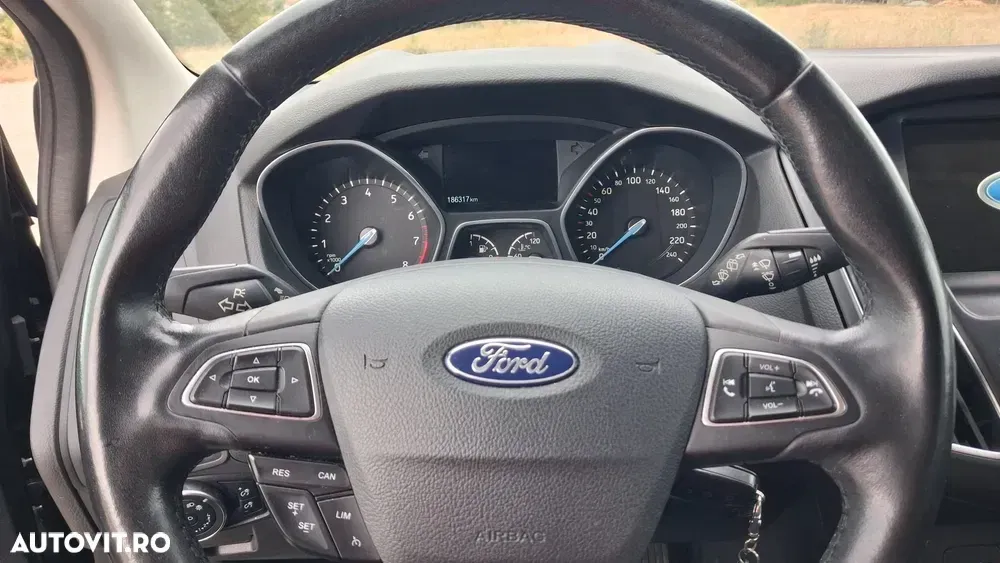 Ford Focus 1.0 EcoBoost Start-Stopp-System COOL&CONNECT — imagine 3