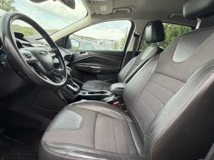 Ford Kuga II 2.0 TDCi 4x4 Aut. Titanium