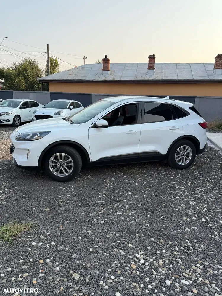 Ford Kuga III 2.0 EcoBlue A8 AWD Titanium X — imagine 3