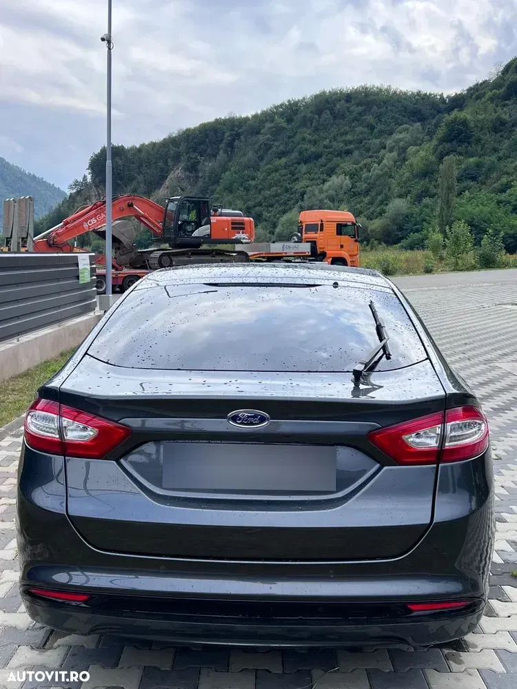 Ford Mondeo 2.0 TDCI PowerShift Trend — imagine 2