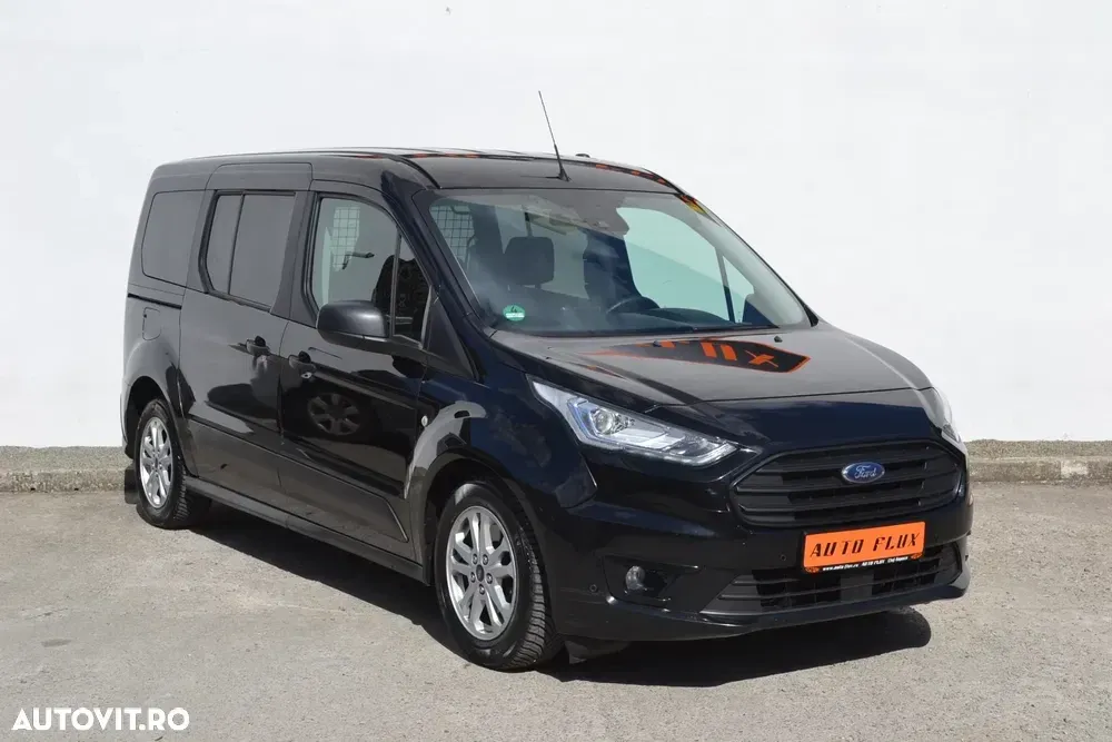 Ford Transit Connect — imagine 3